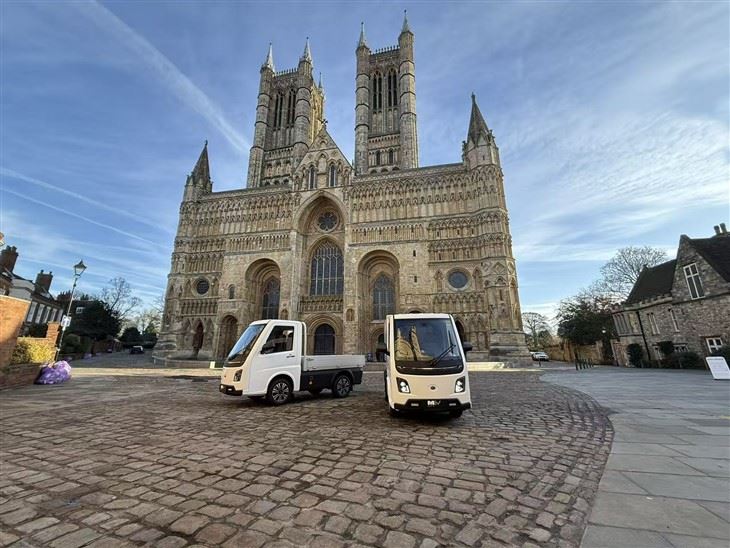 EEC Electric Utility Vehicle for Last Mile Delivery EEC Electric Utility Vehicle for Last Mile Delivery